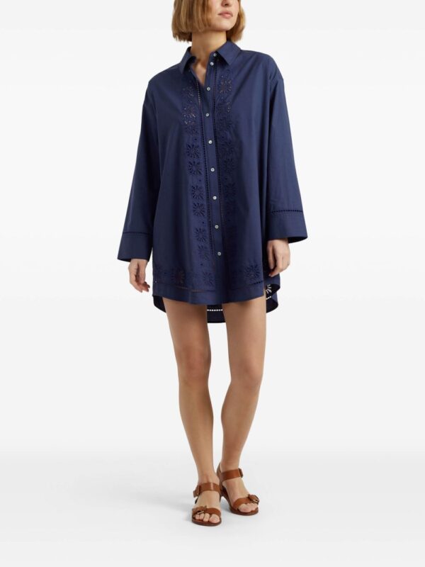 ⁦broderie-anglaise shirt dress⁩ - الصورة ⁦2⁩